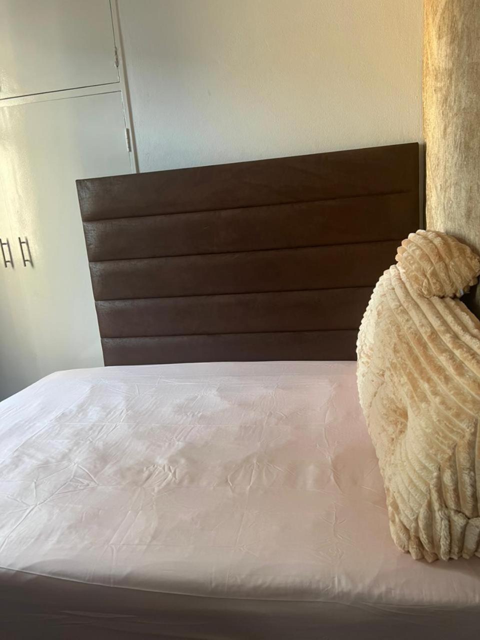 Just A Room Pretoria Ngoại thất bức ảnh